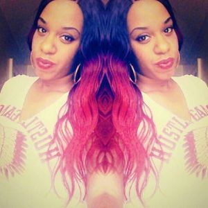 Meet your Posher, Felicia